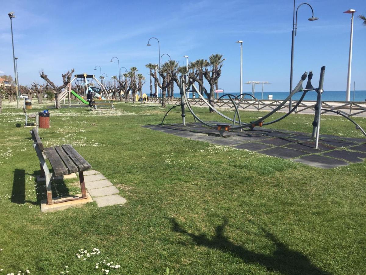 Pousada Copacabana Praia - Affittacamere - Casa Vacanza A Porto Sant'Elpidio Bagian luar foto
